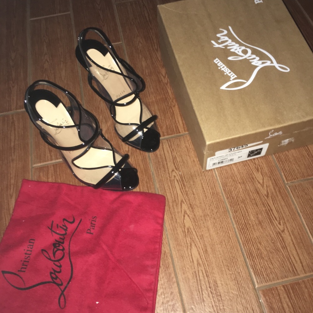 NEVER WORN! Christian Louboutin heels